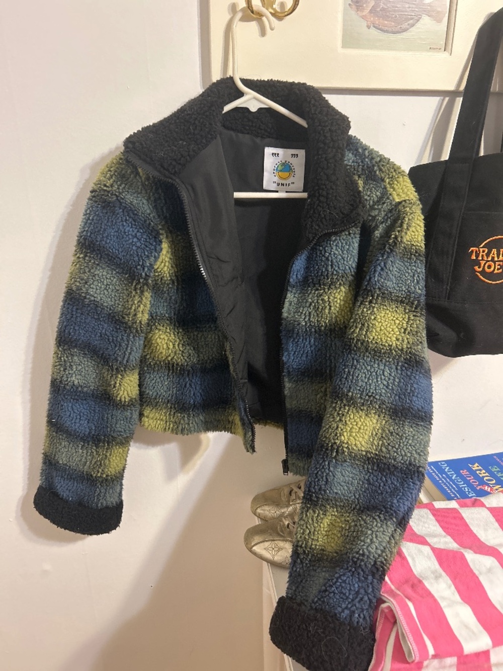 Unif jacket size small